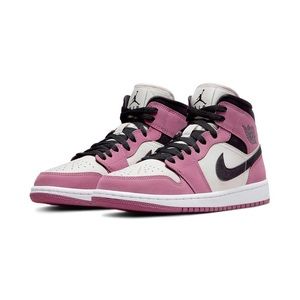 Jordan’s 1s Berry Pink
